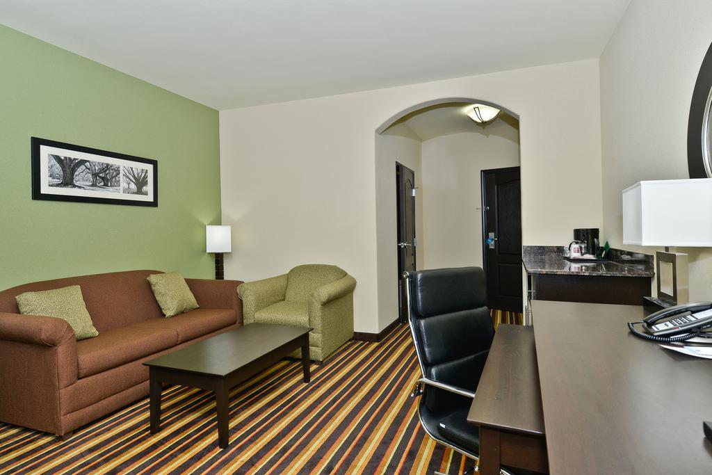 คอมฟอร์ต สวีท อมาริลโล Hotel อามาริลโล ภายนอก รูปภาพ